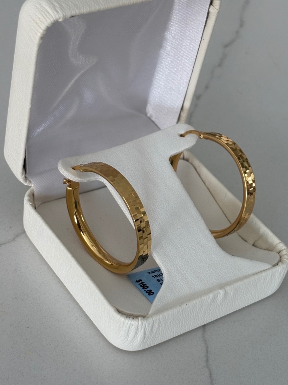NWT Gold Hammered Hoops 1.5”